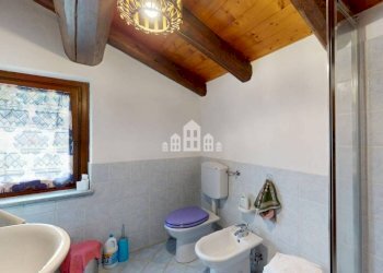 Bagno - Casa indipendente Regione Issoglio, snc, Rueglio - foto 31