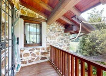 Balcone - Casa indipendente Regione Issoglio, snc, Rueglio - foto 42