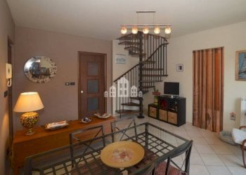 Soggiorno - Appartamento vicolo Gatti, 1, Bosconero - foto 15