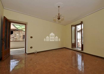 Camera - Casa indipendente via Costantino Nigra, 5, Castelnuovo Nigra - foto 1