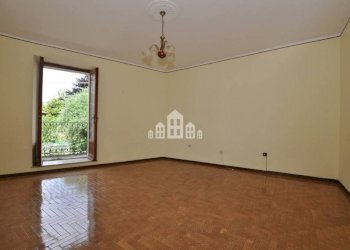 Camera - Casa indipendente via Costantino Nigra, 5, Castelnuovo Nigra - foto 5