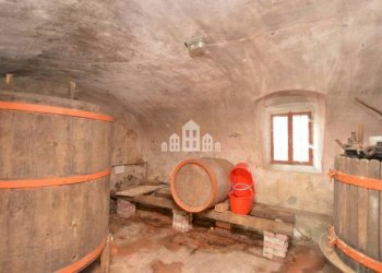 Cantina - Casa indipendente via Umberto I, 20, Val di Chy - foto 8