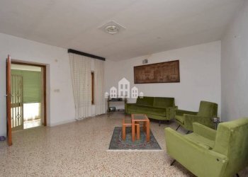 Camera - Casa indipendente via Umberto I, 20, Val di Chy - foto 12