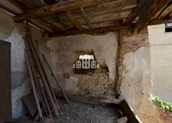 Sottotetto - Casa indipendente via Umberto I, 20, Val di Chy - foto 49