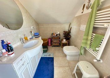 am7.jpg - Mansarda Ameglia - foto 25