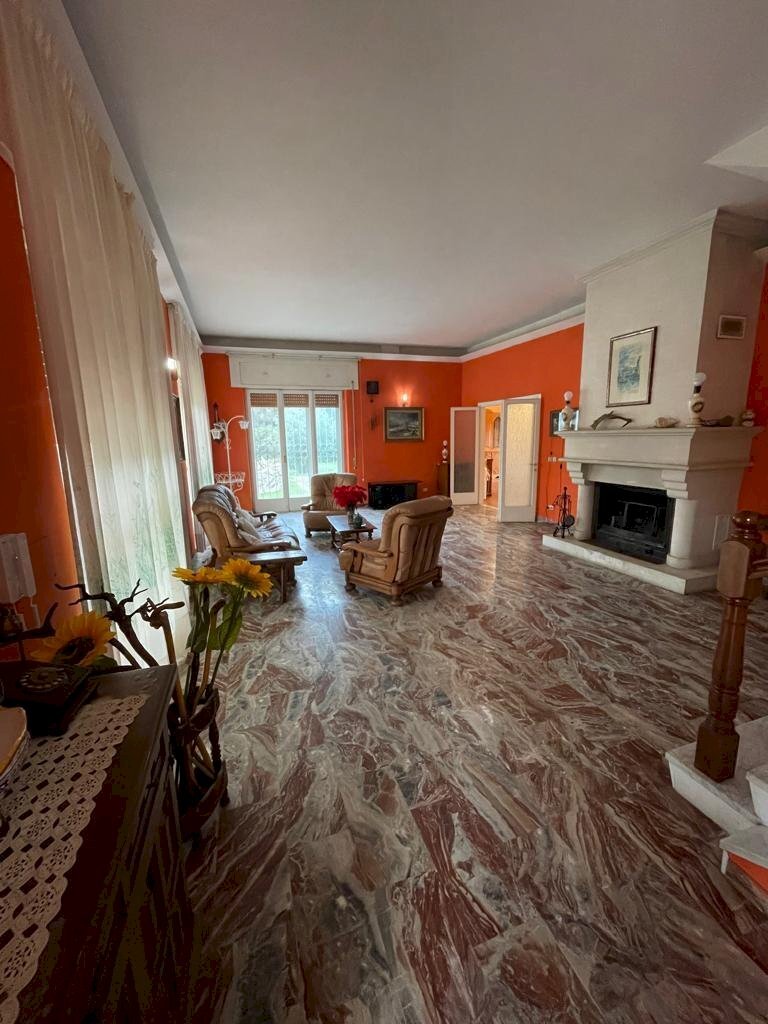 WhatsApp Image 2024-03-30 at 5.40.48 PM (29).jpeg - Villa Colle la Guardia, Terracina - foto 1