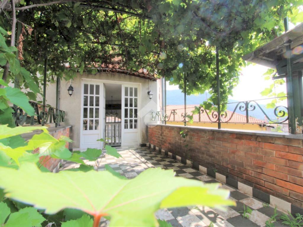 Semi-detached house Via Garibaldi, Quassolo - photo 1