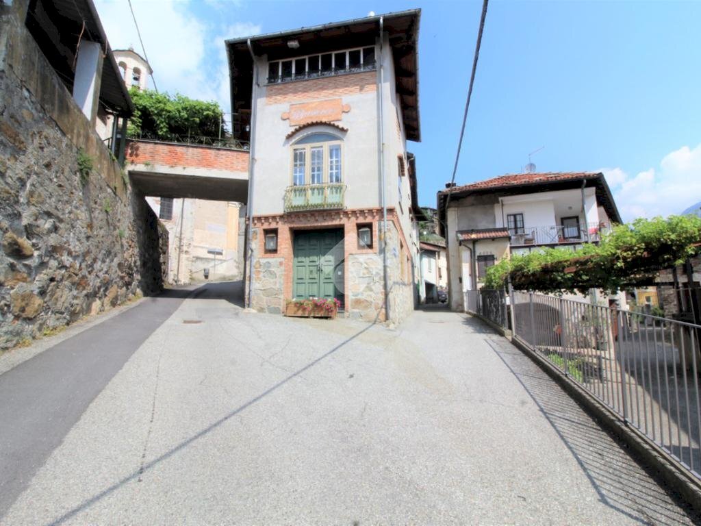 Semi-detached house Via Garibaldi, Quassolo - photo 2