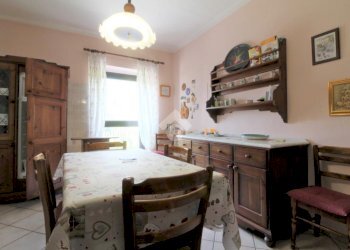 Four-room apartment Via San Marco, Borgofranco d'Ivrea - photo 11