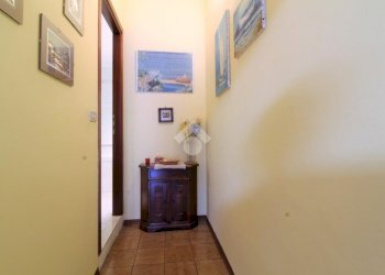 Four-room apartment Via San Marco, Borgofranco d'Ivrea - photo 23