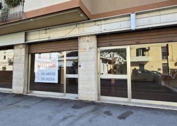 Negozio Via Nazionale Adriatica Nord, Pescara - foto 3