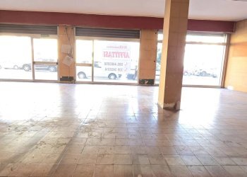 Negozio Via Nazionale Adriatica Nord, Pescara - foto 4