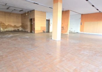 Negozio Via Nazionale Adriatica Nord, Pescara - foto 8