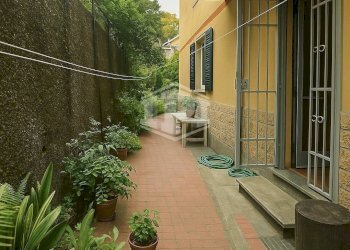 Appartamento Via Percile, Genova (zona Pontedecimo) - foto 1