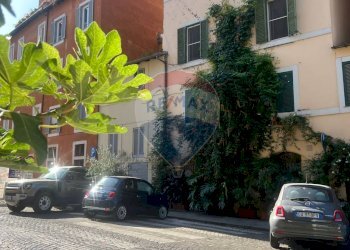 Locale Commerciale VIA dei Vecchiarelli(Coronari, Roma (zona Centro Storico) - foto 6