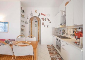 am6.jpg - Quadrilocale Ameglia - foto 10