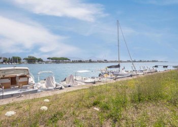 am21.jpg - Quadrilocale Ameglia - foto 22