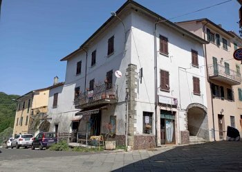 esterno2.jpeg - Terratetto - Terracielo Via Borgo Rometta Soliera 57, Fivizzano - foto 1