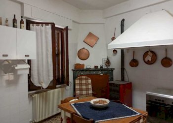 cucina abitazione.jpeg - Terratetto - Terracielo Via Borgo Rometta Soliera 57, Fivizzano - foto 17