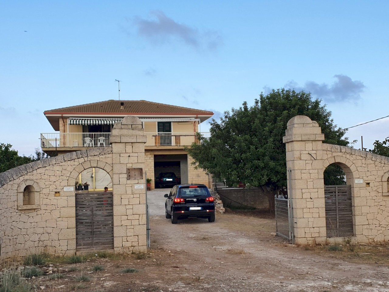 20220714_183929_compress2.jpg - Villa Strada Provinciale 40, Scicli - foto 2