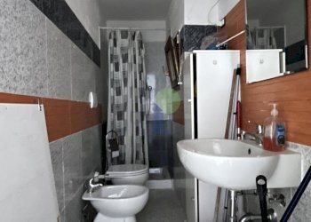 Secondo bagno - Laboratorio Piaza due Giugno 44, Livorno - foto 6
