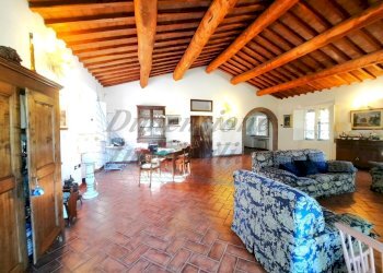 photo_5812084285253992710_y.jpg - Casa indipendente Via Sin le Noble, Cecina - foto 9