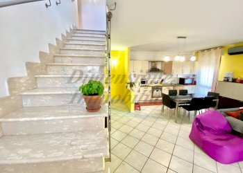 5877476682754016309 (FILEminimizer).jpg - Appartamento Vicolo Ombrone, Cecina - foto 2