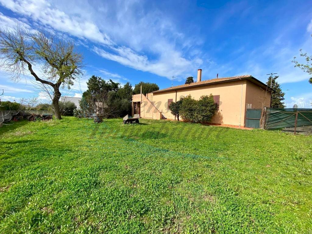 photo1709851580 (2) (FILEminimizer).jpeg - Villa Via Monte Marmolada, Cecina - photo 2