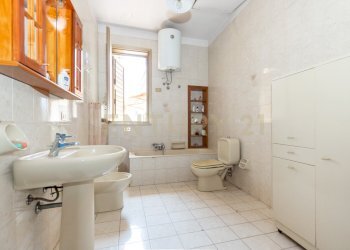 Via Vittorio Emanuele 179 Viagrande (30).jpg - Appartamento Via Vittorio Emanuele 181, Viagrande - foto 30