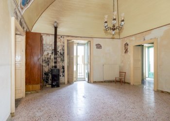 Verga Vizzini (16).jpg - Casa indipendente Via Roma 68, Vizzini - foto 13