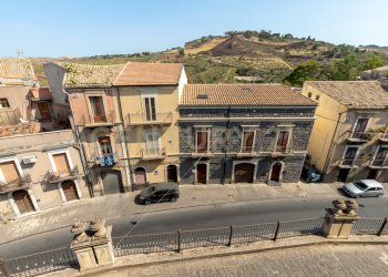 Verga Vizzini (24).jpg - Casa indipendente Via Roma 68, Vizzini - foto 25