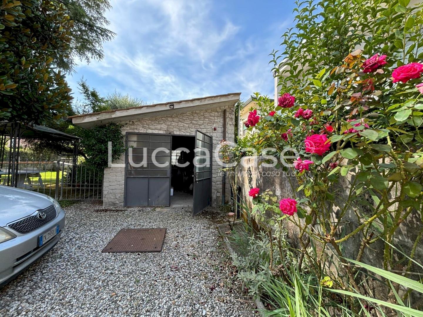 Villa Lucca (neighborhood San Donato) - photo 2