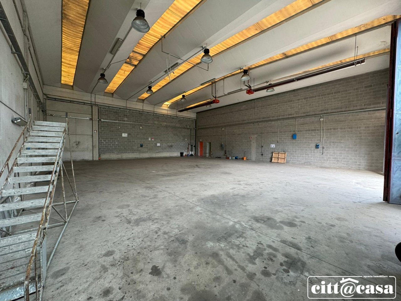 Shed Crescentino - photo 1