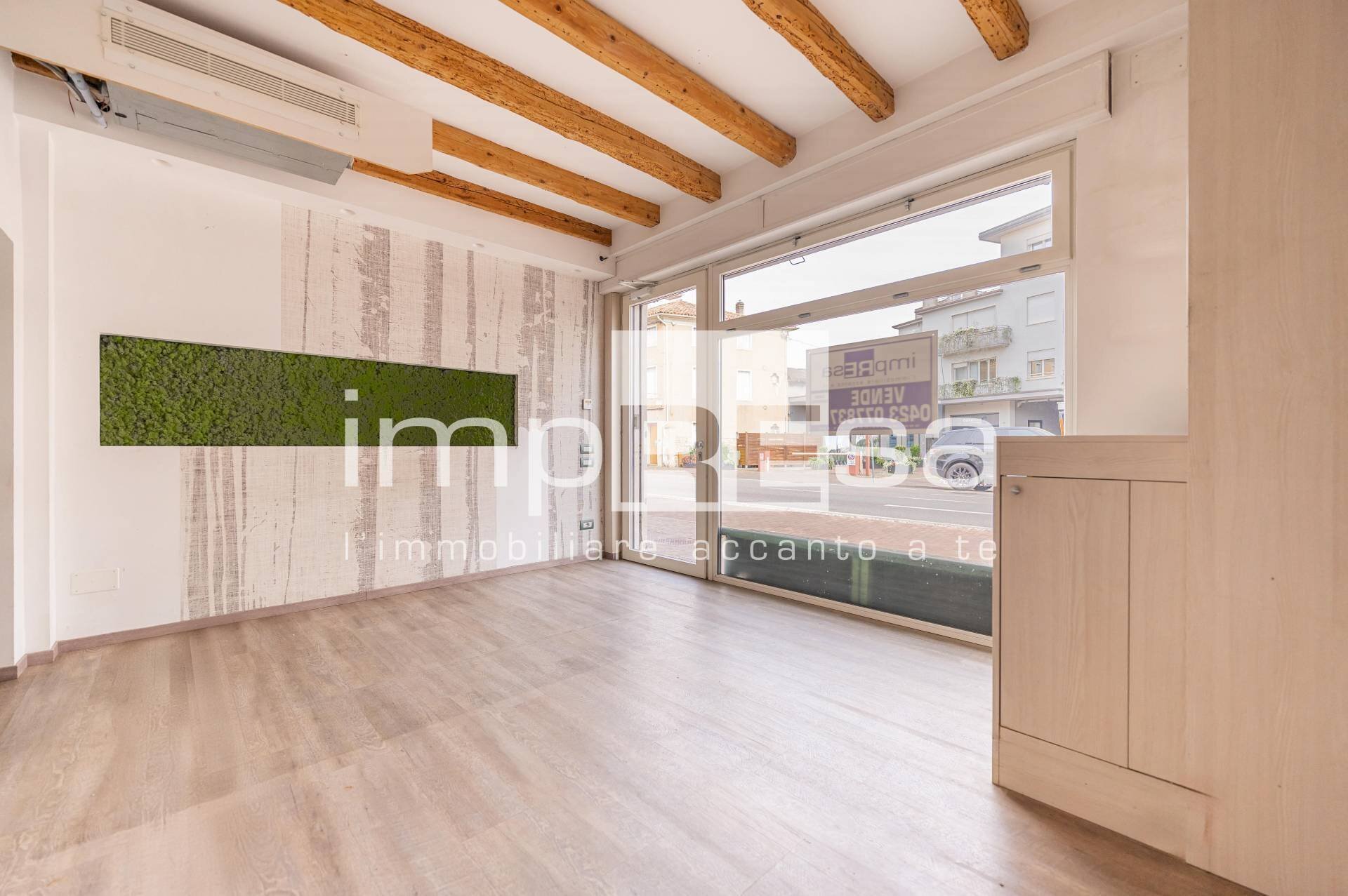 Negozio via Bertolini, Montebelluna - foto 3