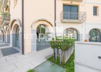 Negozio Montebelluna - foto 2