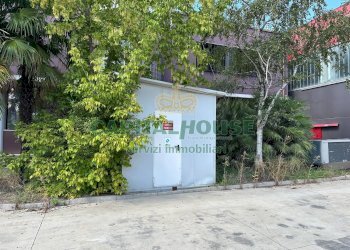 Capannone Castel San Pietro Terme - foto 18