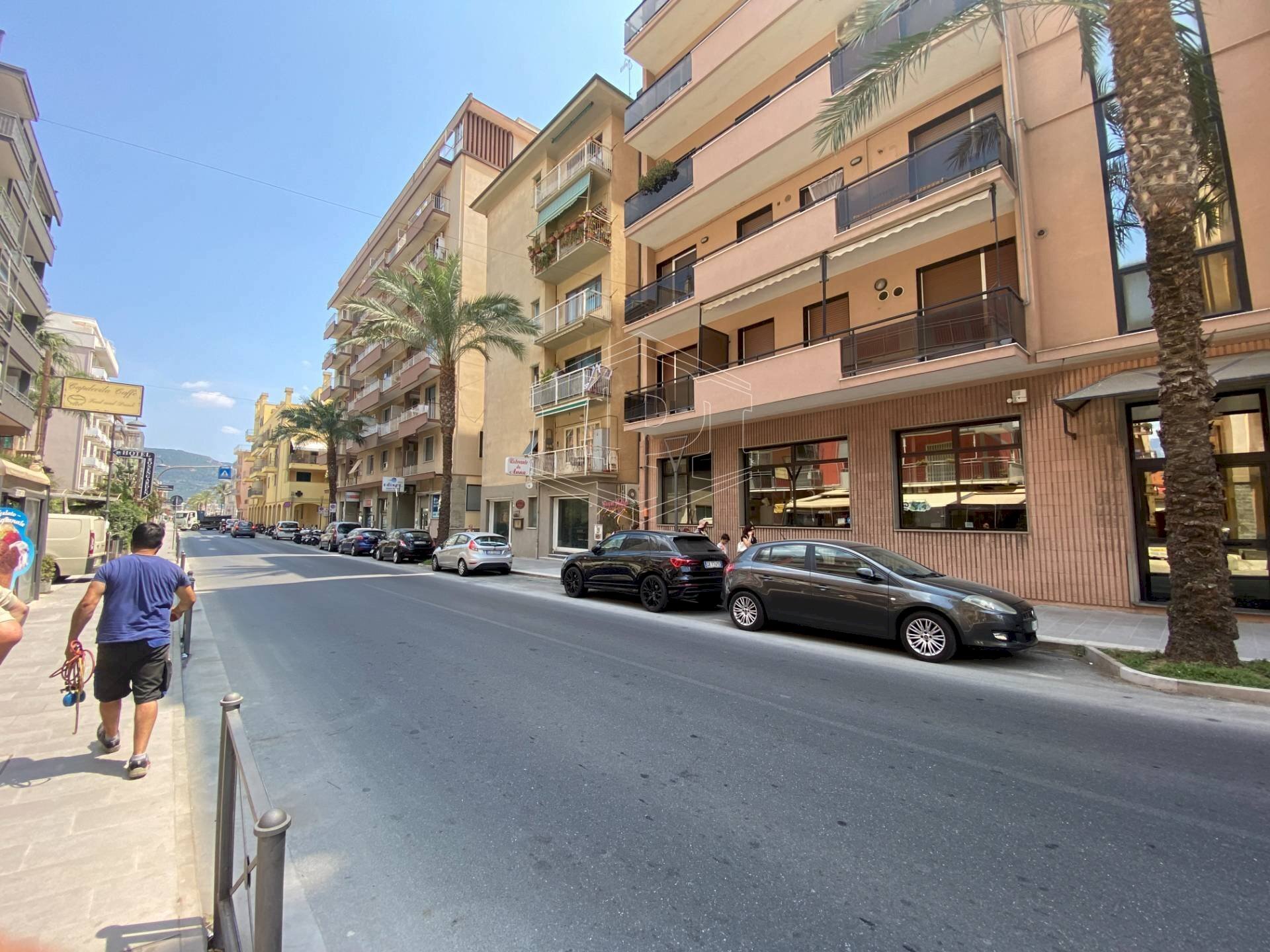 Locale Commerciale Corso Italia, Pietra Ligure - foto 3