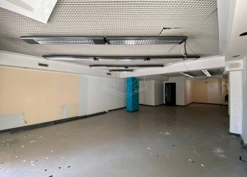 Locale Commerciale Corso Italia, Pietra Ligure - foto 9