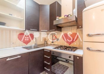 Cucina - Trilocale via Feltre, 19, Roma - foto 4