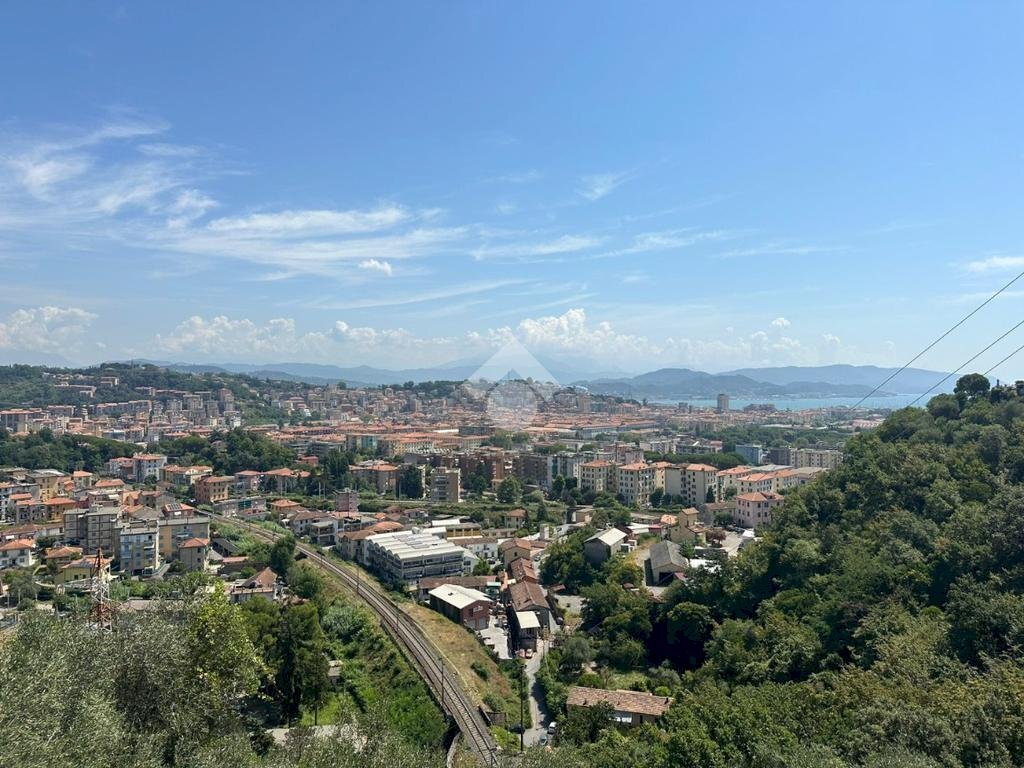 Semi-detached house Via di Murlo, La Spezia (neighborhood Pegazzano) - photo 2