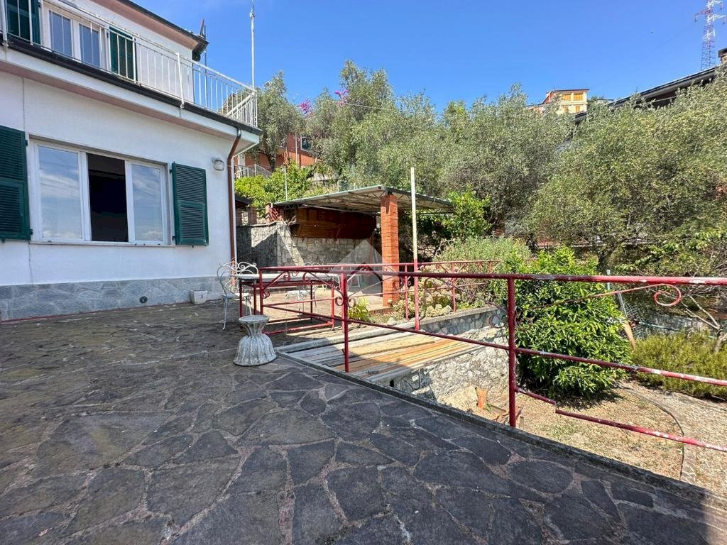 Semi-detached house Via di Murlo, La Spezia (neighborhood Pegazzano) - photo 1