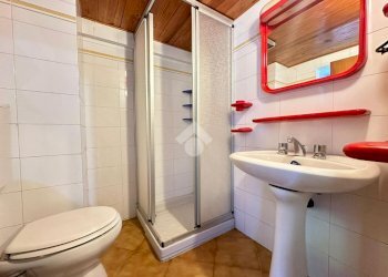 Semi-detached house Via di Murlo, La Spezia (neighborhood Pegazzano) - photo 8