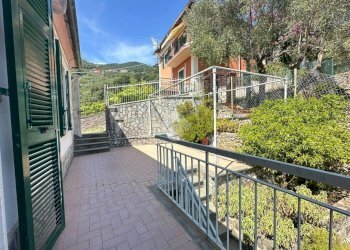 Semi-detached house Via di Murlo, La Spezia (neighborhood Pegazzano) - photo 11