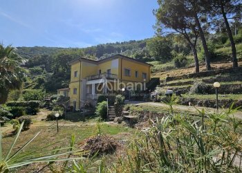 IN377_Proprieta_immobiliare_vendita_vicinanze Leri - Casa indipendente Via B. Gazzoli, Lerici - foto 3
