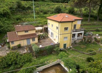 IN377_Proprieta_immobiliare_vendita_vicinanze Leri - Casa indipendente Via B. Gazzoli, Lerici - foto 2