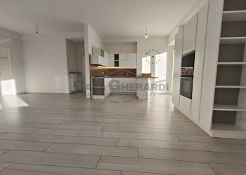 WhatsApp Image 2025-11-26 at 15.45.08 (8).jpeg - Trilocale Via Giotto 6, Ponte San Pietro - foto 5