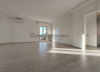 WhatsApp Image 2025-11-26 at 15.45.07 (6).jpeg - Trilocale Via Giotto 6, Ponte San Pietro - foto 19