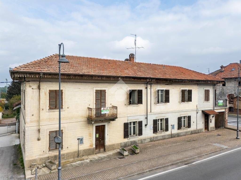Casa semi indipendente Corso Umberto I, Villafalletto - foto 1