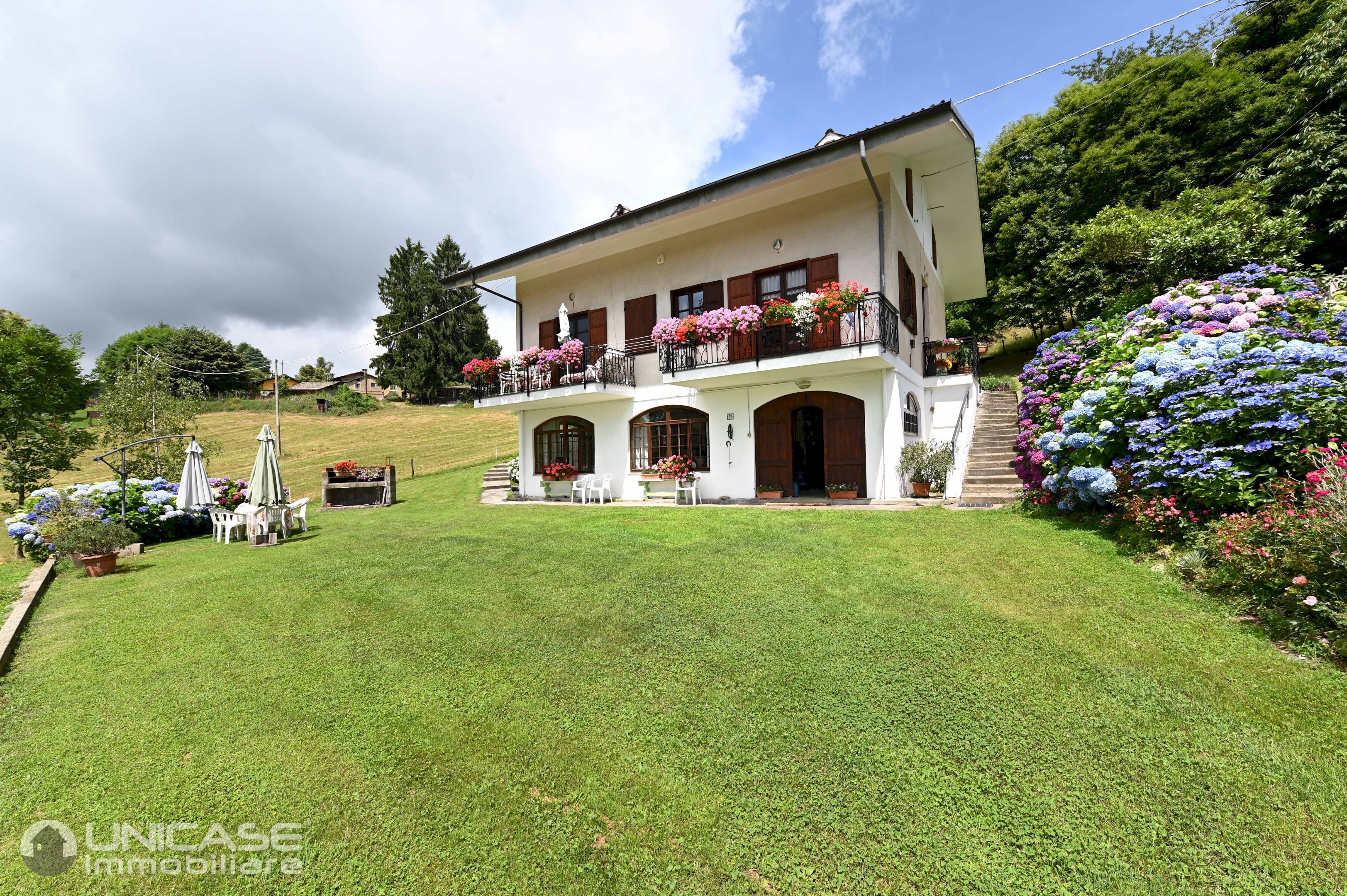 Villa Prarostino - photo 1