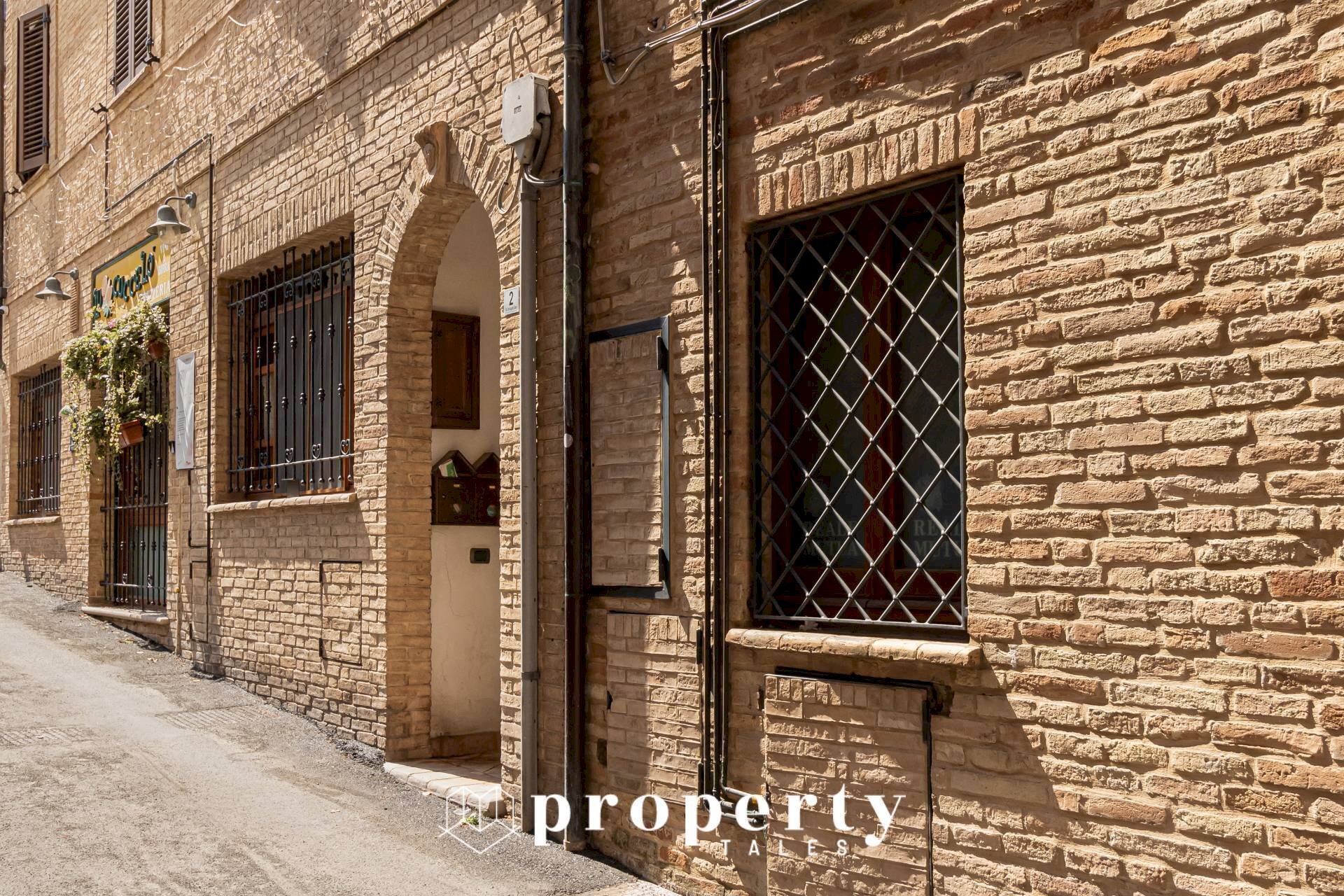 Four-room apartment Via Don Augusto Camei, Ripatransone - photo 2